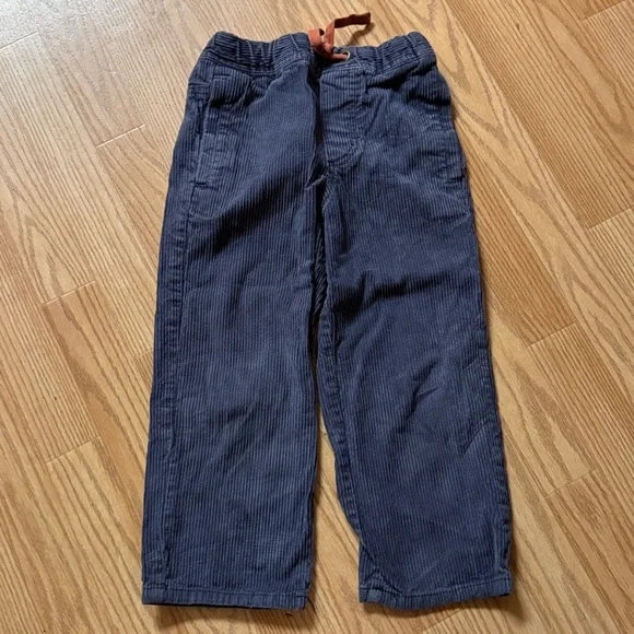 Lot of 18 boys size 4 clothes 1:13 - Picture 2 of 16